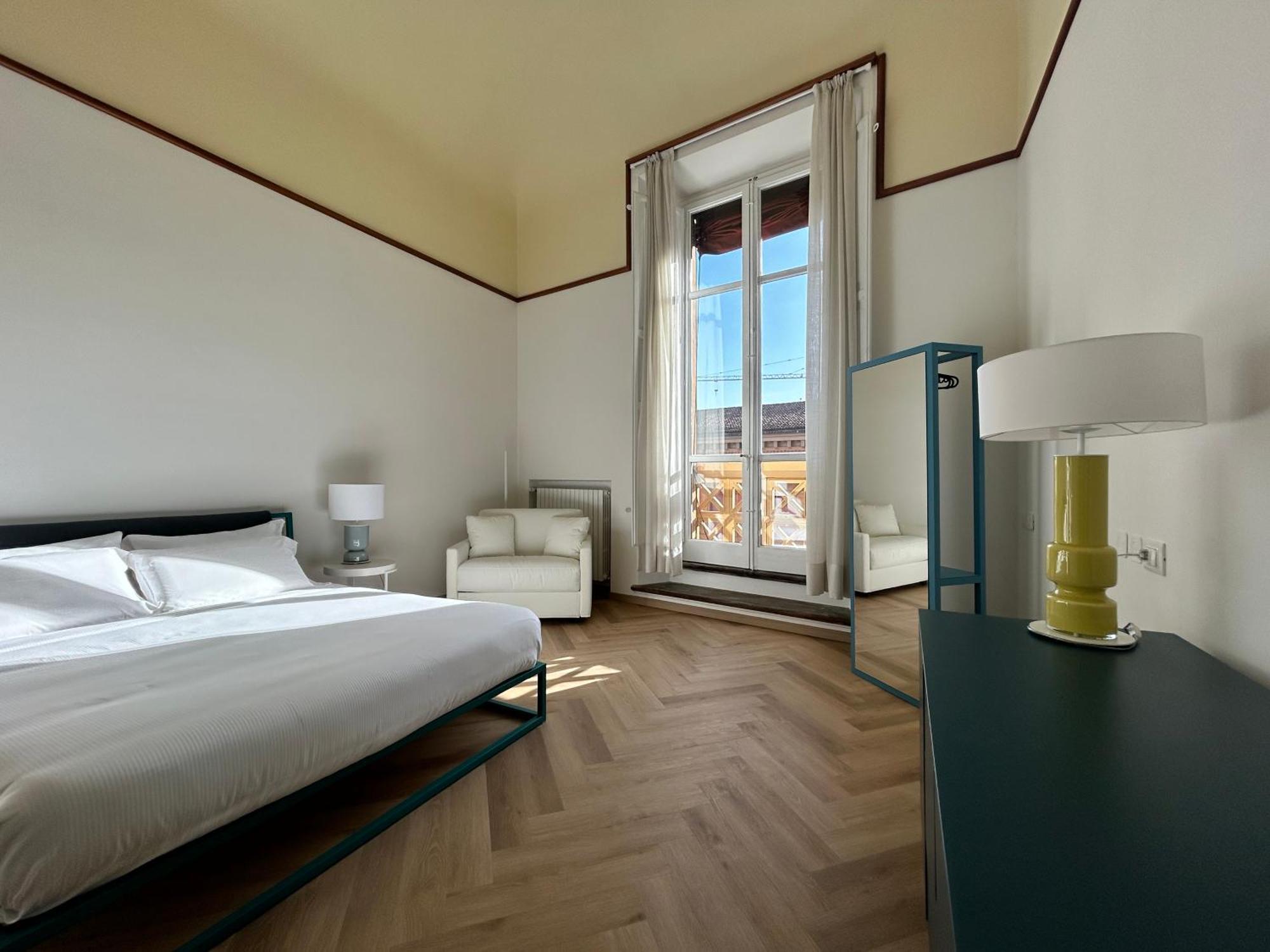 Hotel Frame Bolonia Zewnętrze zdjęcie
