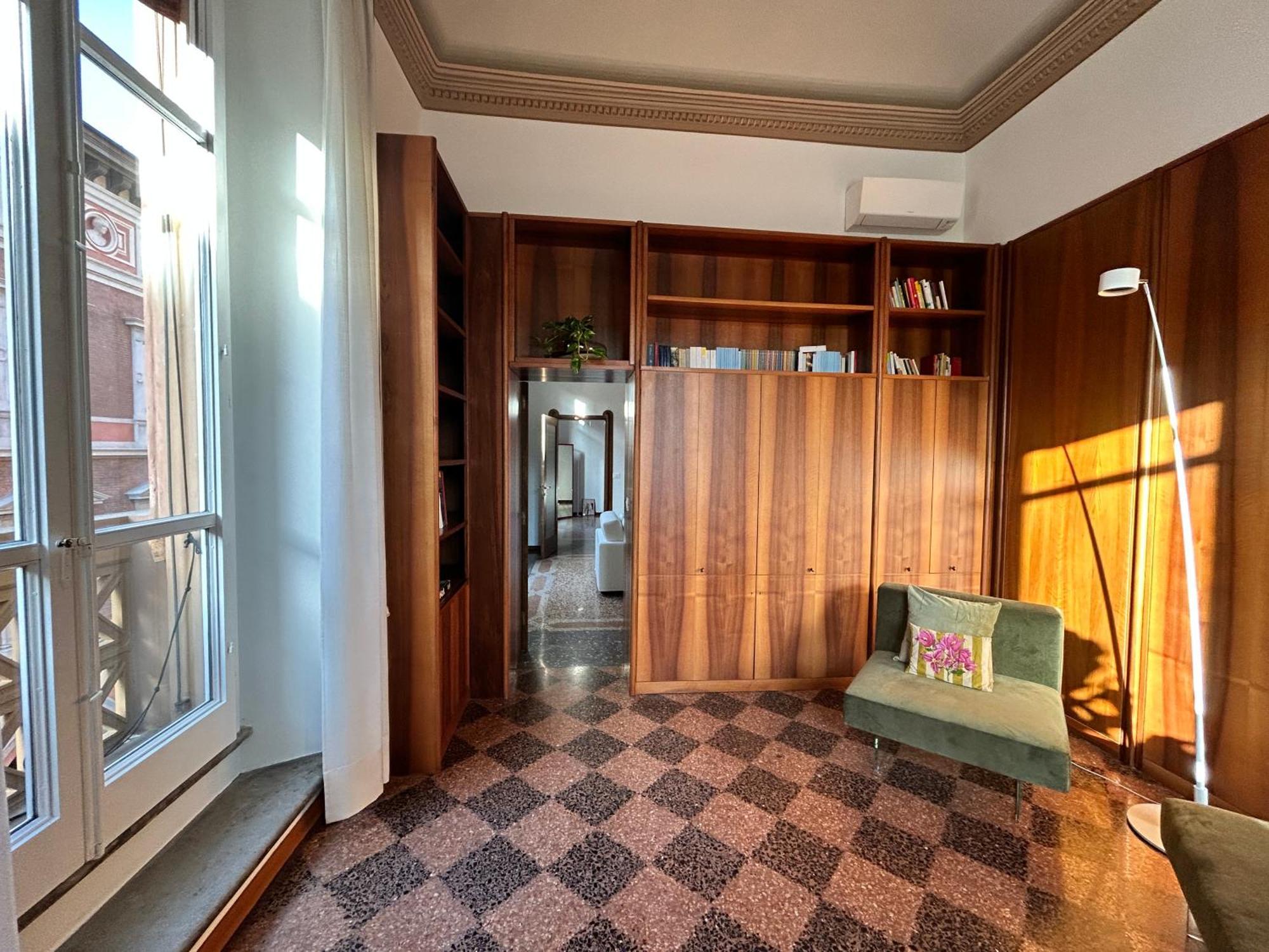 Hotel Frame Bolonia Zewnętrze zdjęcie